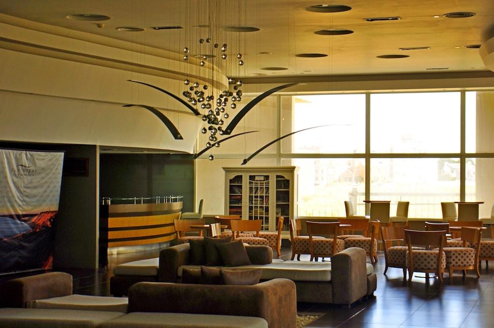 פוארטו מדרין Rayentray Grand Hotel מראה חיצוני תמונה