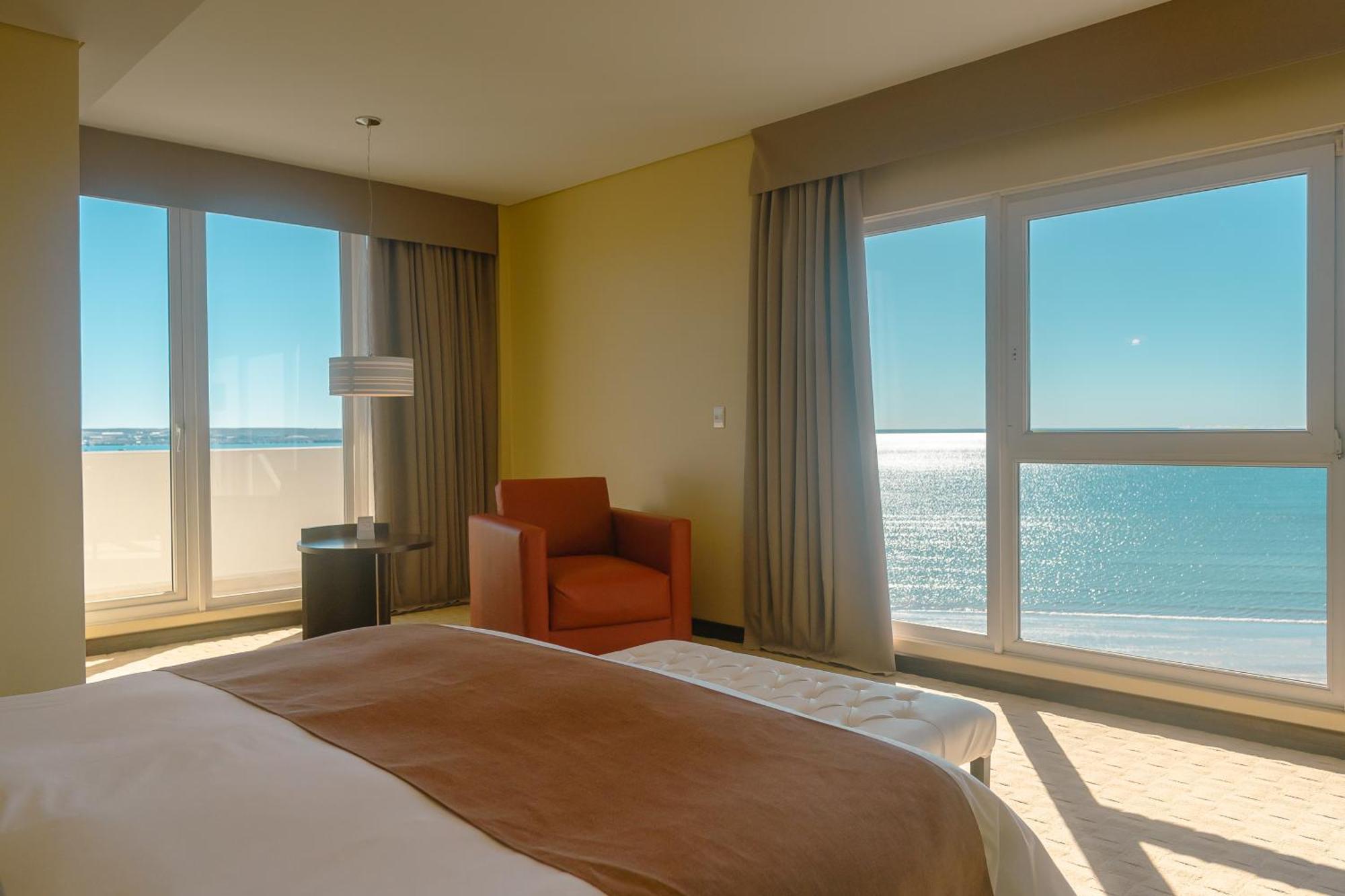 פוארטו מדרין Rayentray Grand Hotel מראה חיצוני תמונה